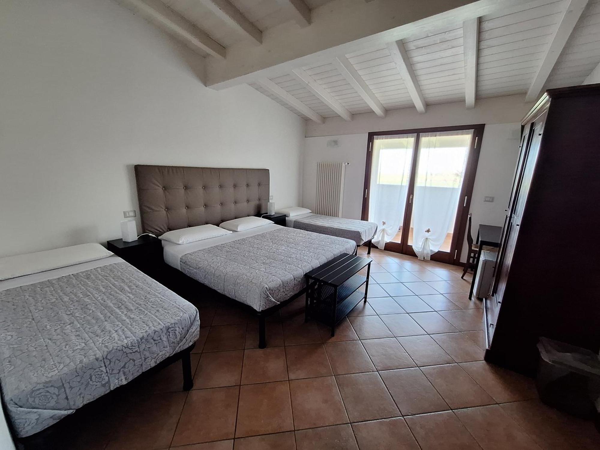 Bed & Breakfast Torrechiara Habitación foto
